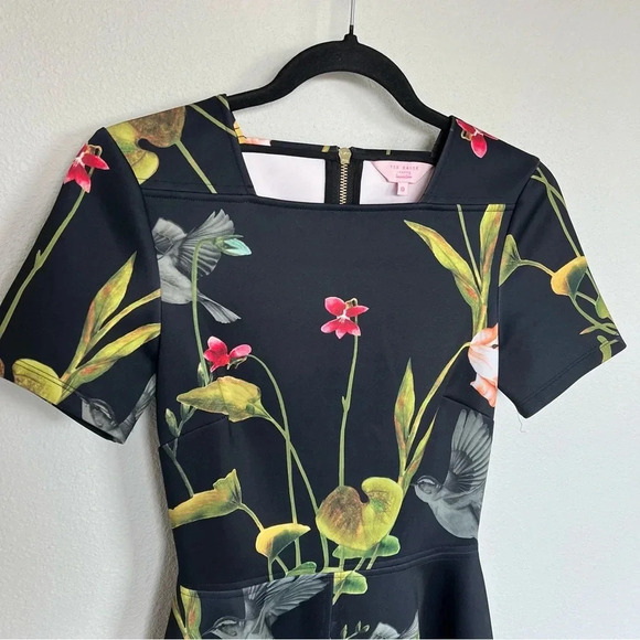 NWOT Ted Baker Sew in Love Floral Print Mini Dress Black Multi Women’s 2 - Picture 4 of 13